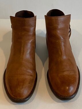 Born | Leather Ankle Zip Boot | Saddle Tan Color| 9.5 US Women's